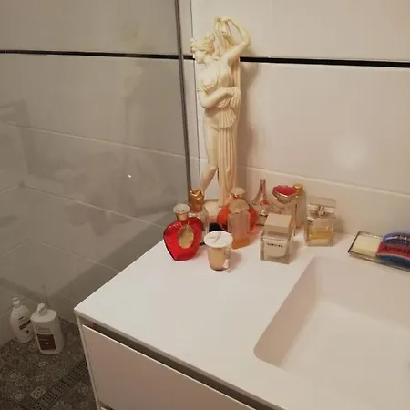 Xan Πανσιόν Biganos